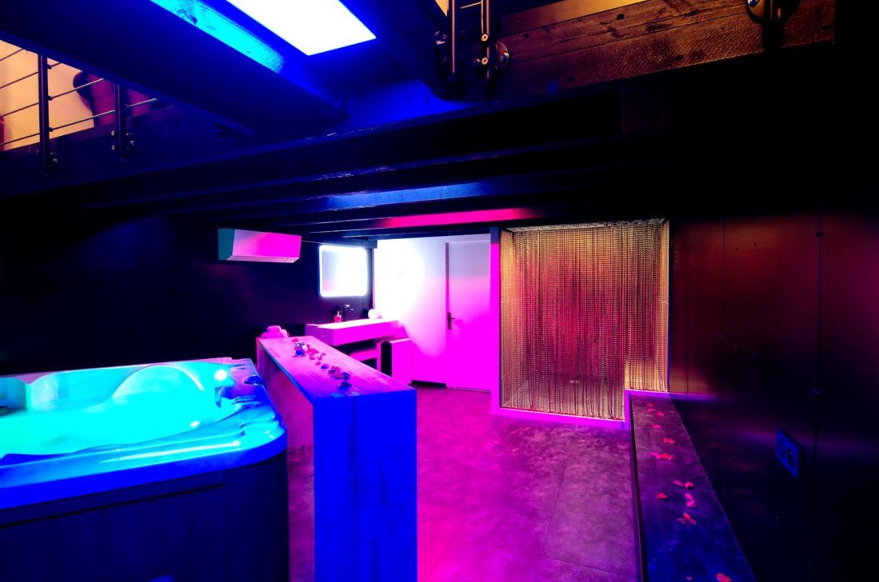 Appartement Mieuxqualhotel Jacuzzi Privatif La Retro *